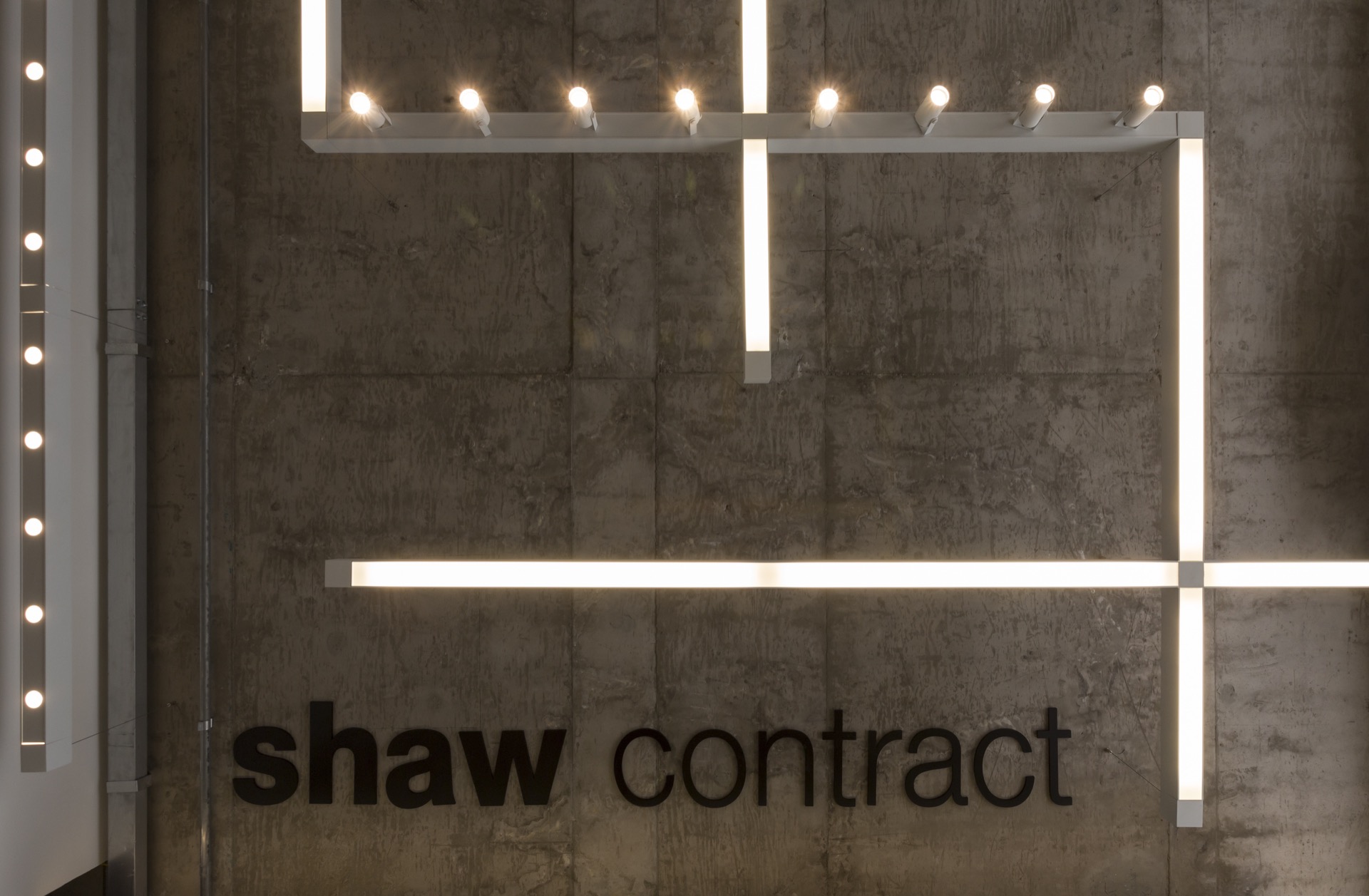 Showroom Shaw Contract